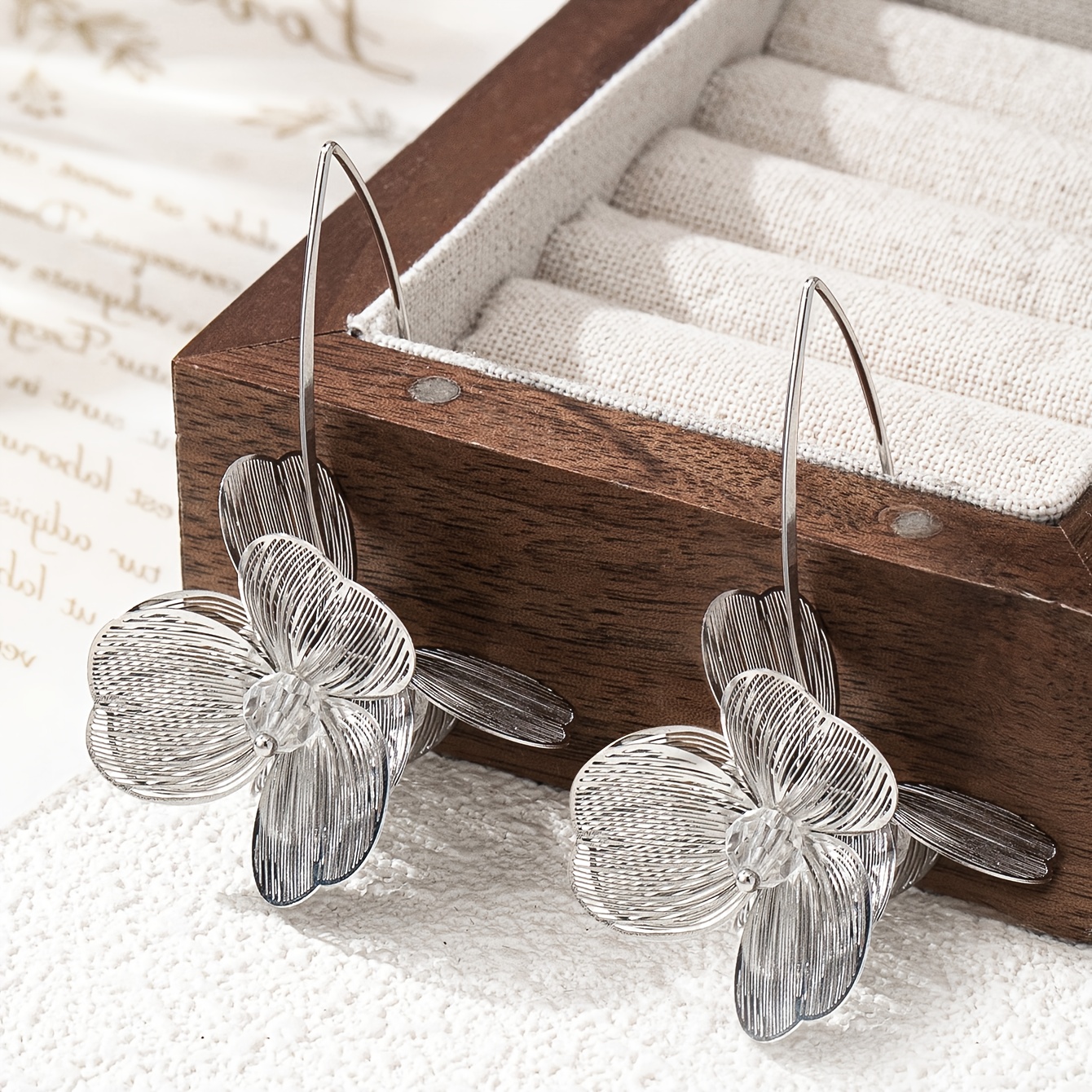 Women's Hollow Three-Dimensional Petal Earrings — Everyday Elegance